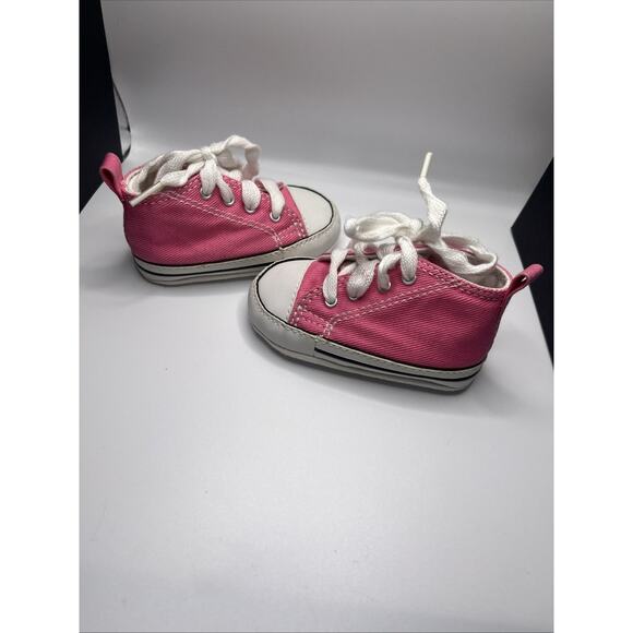 Baby Girl Converse Sneakers US Size 2 Months Pink All Star Chuck Taylor - Picture 2 of 5